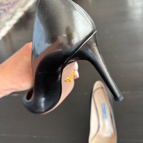 Prada Pewter Metallic Leather Pointed Toe Pumps – Size 37.5 (BRAND NEW) - Picture 10 of 16
